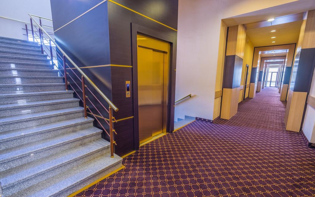 Hotel Lomsia Ахалціхе Екстер'єр фото