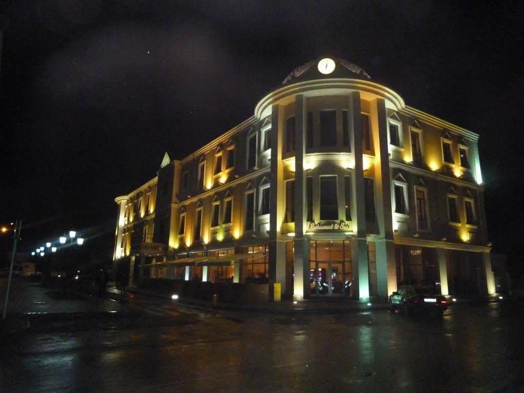 Hotel Lomsia Ахалціхе Екстер'єр фото