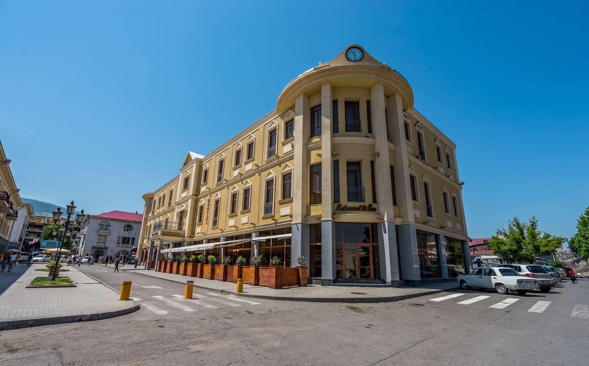 Hotel Lomsia Ахалціхе Екстер'єр фото